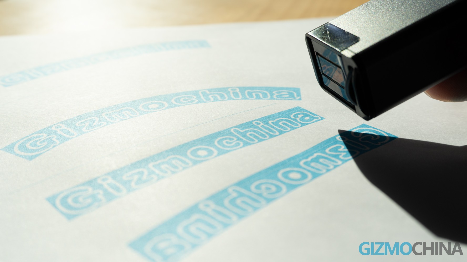 Selpic P1便携式打印机评测:随身携带智能打印机